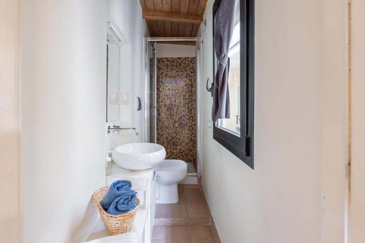 Musician Apartment Colosseo With Piano Rom Exteriör bild