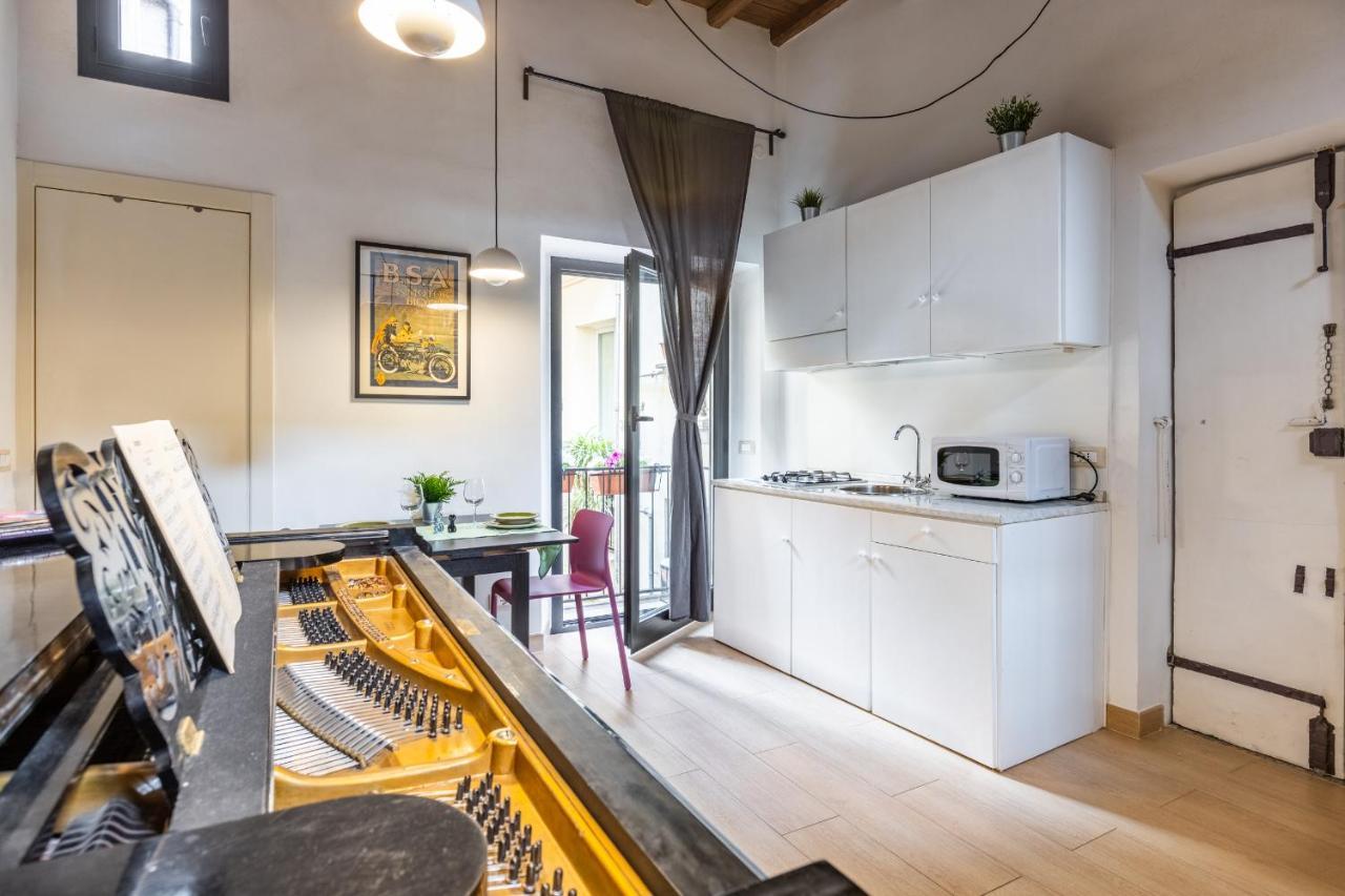 Musician Apartment Colosseo With Piano Rom Exteriör bild